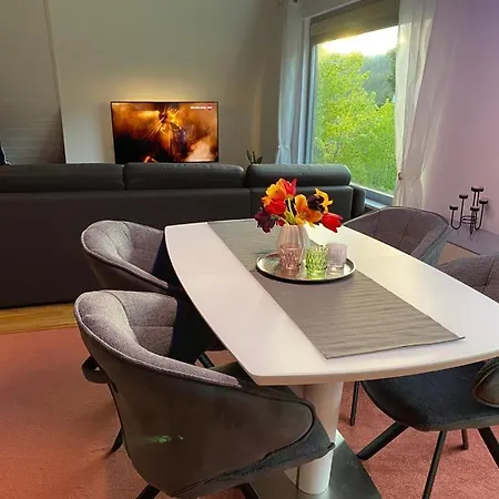 Haus Adler - Komplettes Am Badesee * Erzgrube