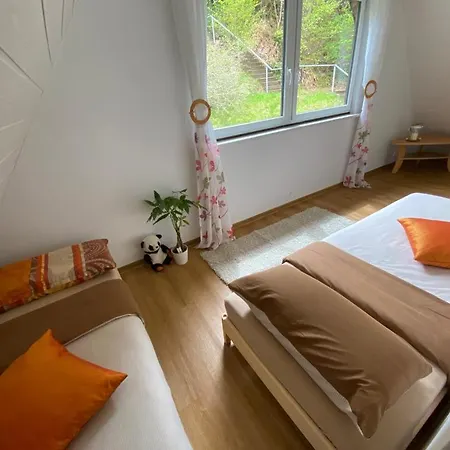 בית נופש Haus Adler - Komplettes Am Badesee *