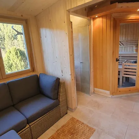 Ferienhaus Haus Adler - Komplettes Am Badesee Erzgrube